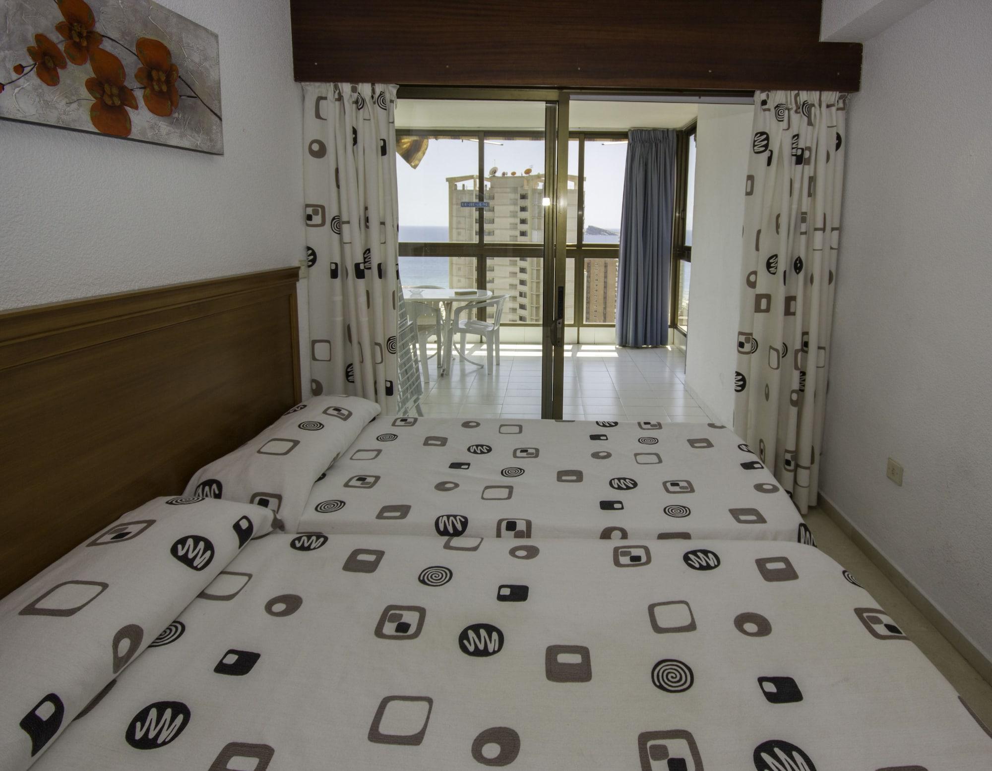 Gemelos 2 Benidorm Extérieur photo