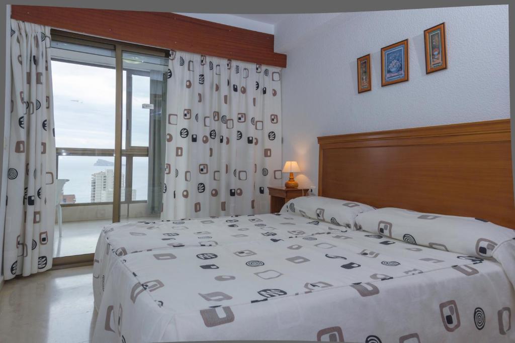 Gemelos 2 Benidorm Chambre photo